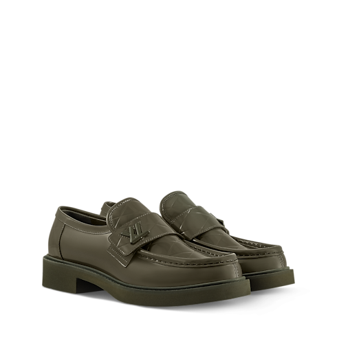 Academy Flat Loafer in Men's Discontinued Product Obs 16 collections by Louis Vuitton (Product zoom)