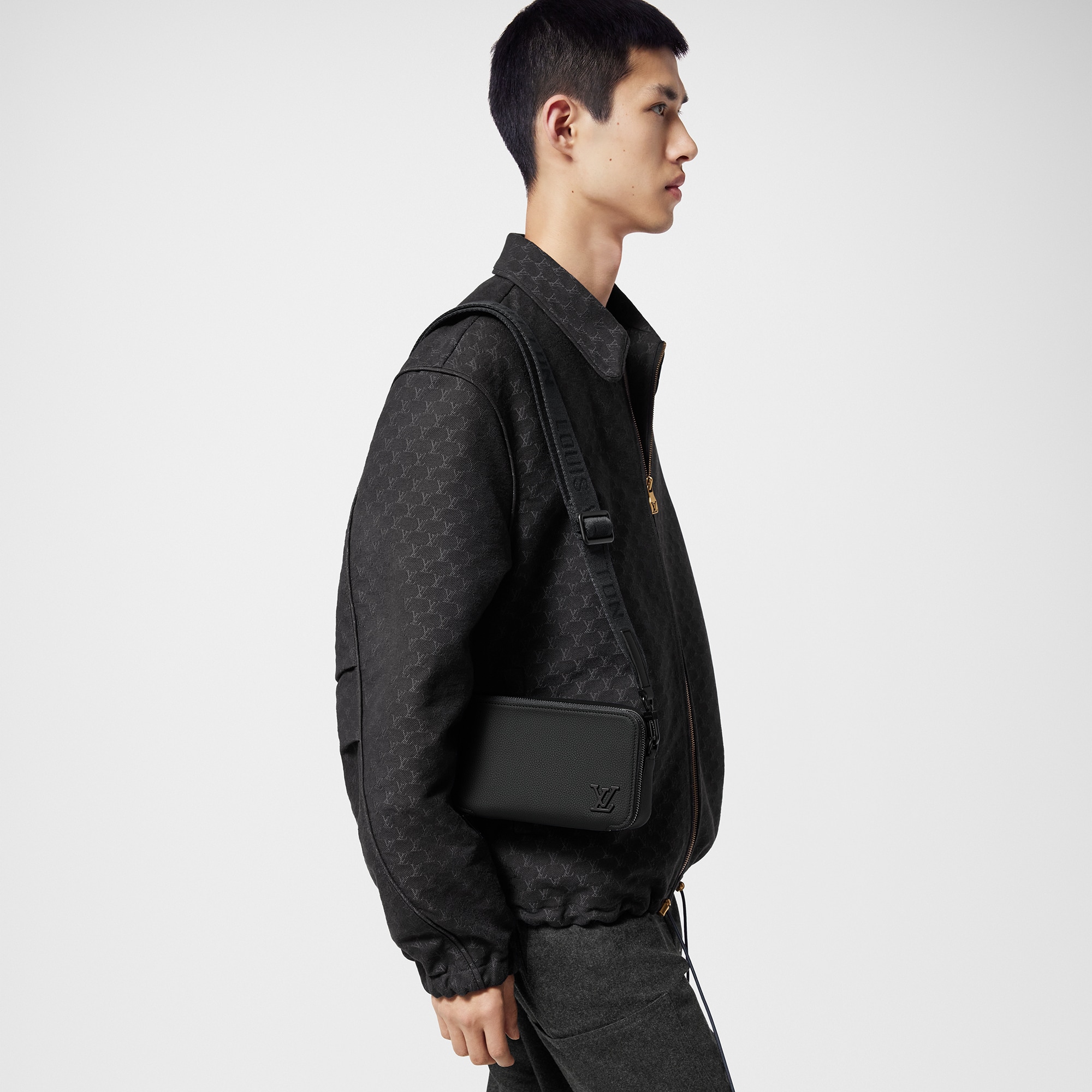 Alpha Wearable Wallet LV Aerogram in New