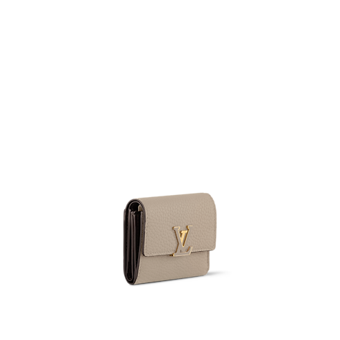 Capucines XS Wallet Taurillon Leather in Women's Wallets and Small Leather Goods All Wallets and Small Leather Goods For Women collections by Louis Vuitton (Product zoom)