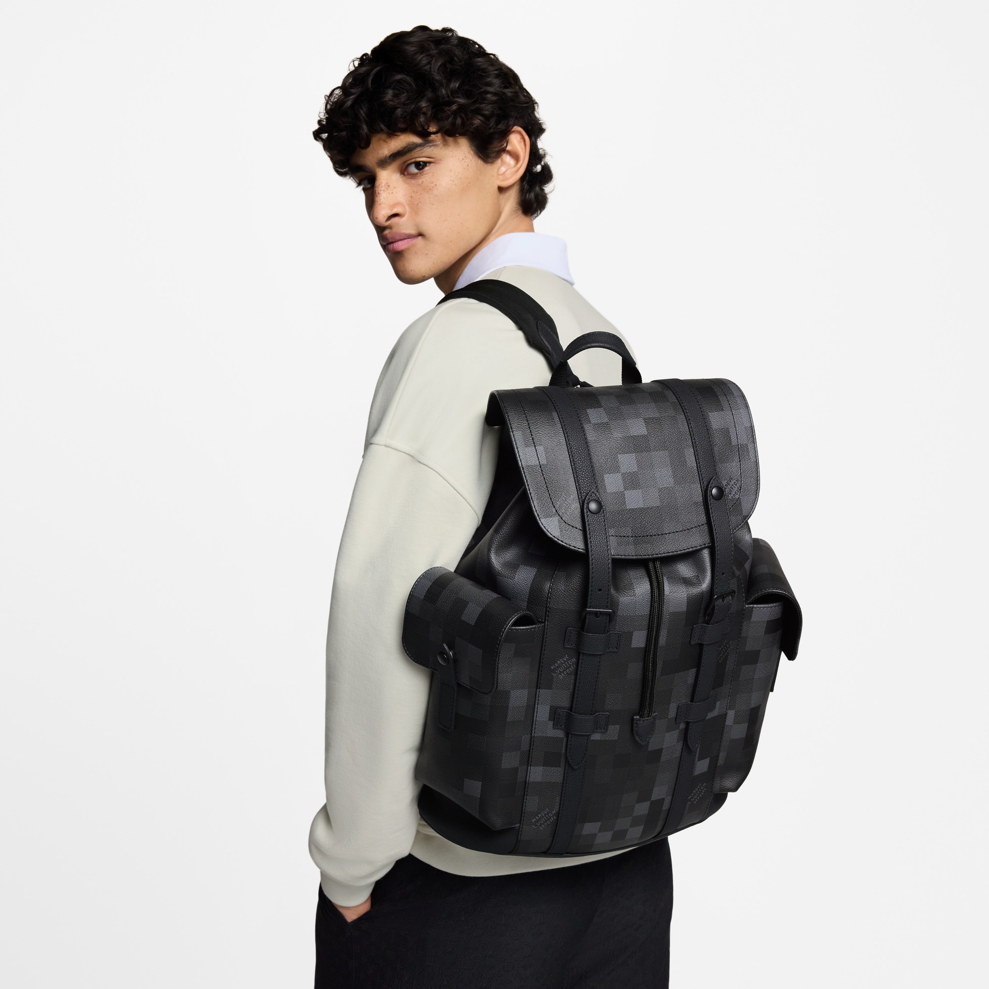 Christopher MM D16 in Bags and Small Leather Goods