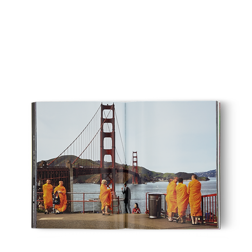 Cities On Earth in Trunks, Travel and Home's Books and Stationery City Guides collections by Louis Vuitton (Product zoom)