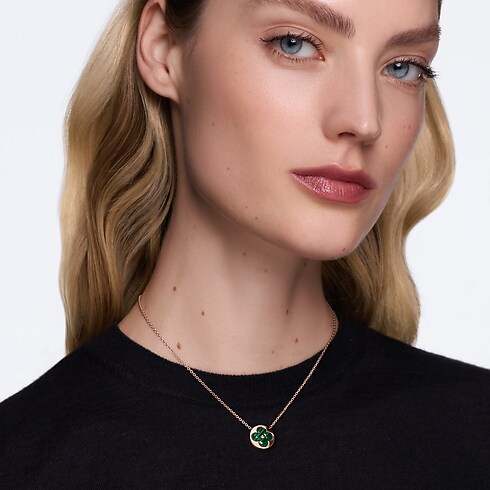 Color Blossom M Sun Medallion, Pink Gold and Malachite in Jewellery's Categories Necklaces and Pendants collections by Louis Vuitton (Product zoom)