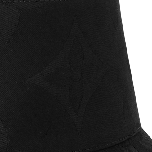 Dailygram Bucket Hat . in Women's Accessories Hats and Gloves collections by Louis Vuitton (Product zoom)