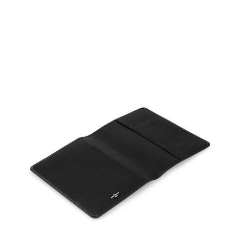 Desk Agenda Cover Taïga Leather in Trunks, Travel and Home's Books and Stationery Office Décor and Stationery collections by Louis Vuitton (Product zoom)