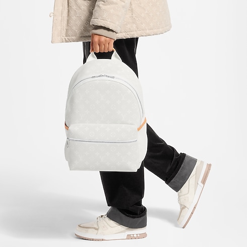 Discovery Backpack PM Monogram Other Canvas in New's For Men App Early Access: LV Ski collections by Louis Vuitton (Product zoom)
