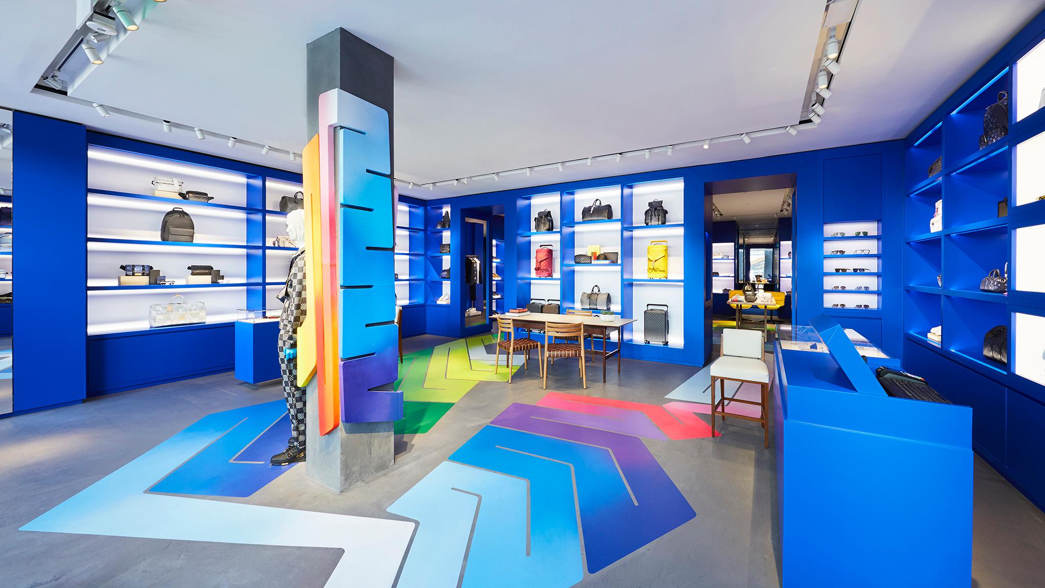 Louis Vuitton Puerto Banús Store in Puerto Banus, Spain | LOUIS VUITTON