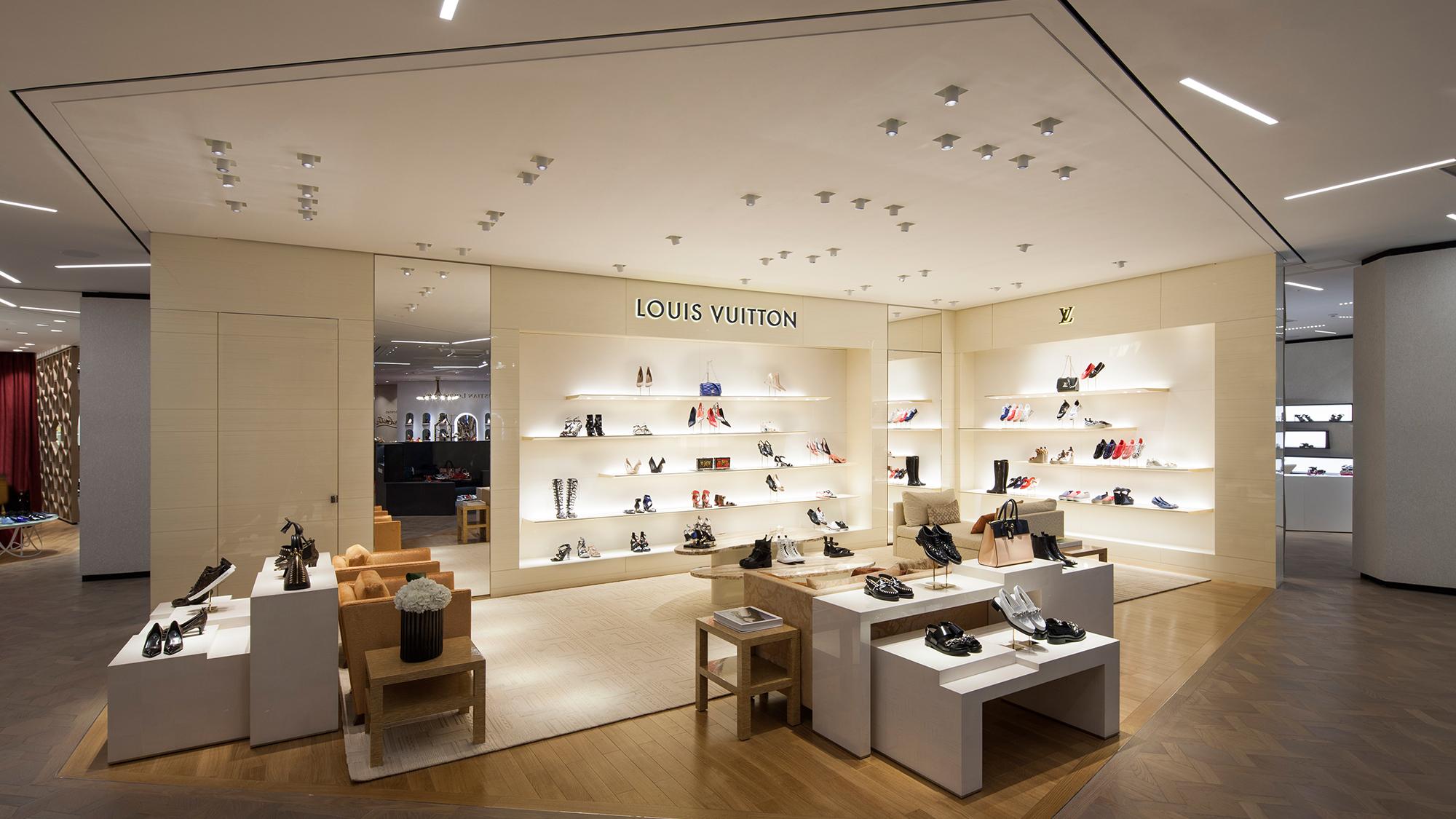 louis vuitton shoes store near me