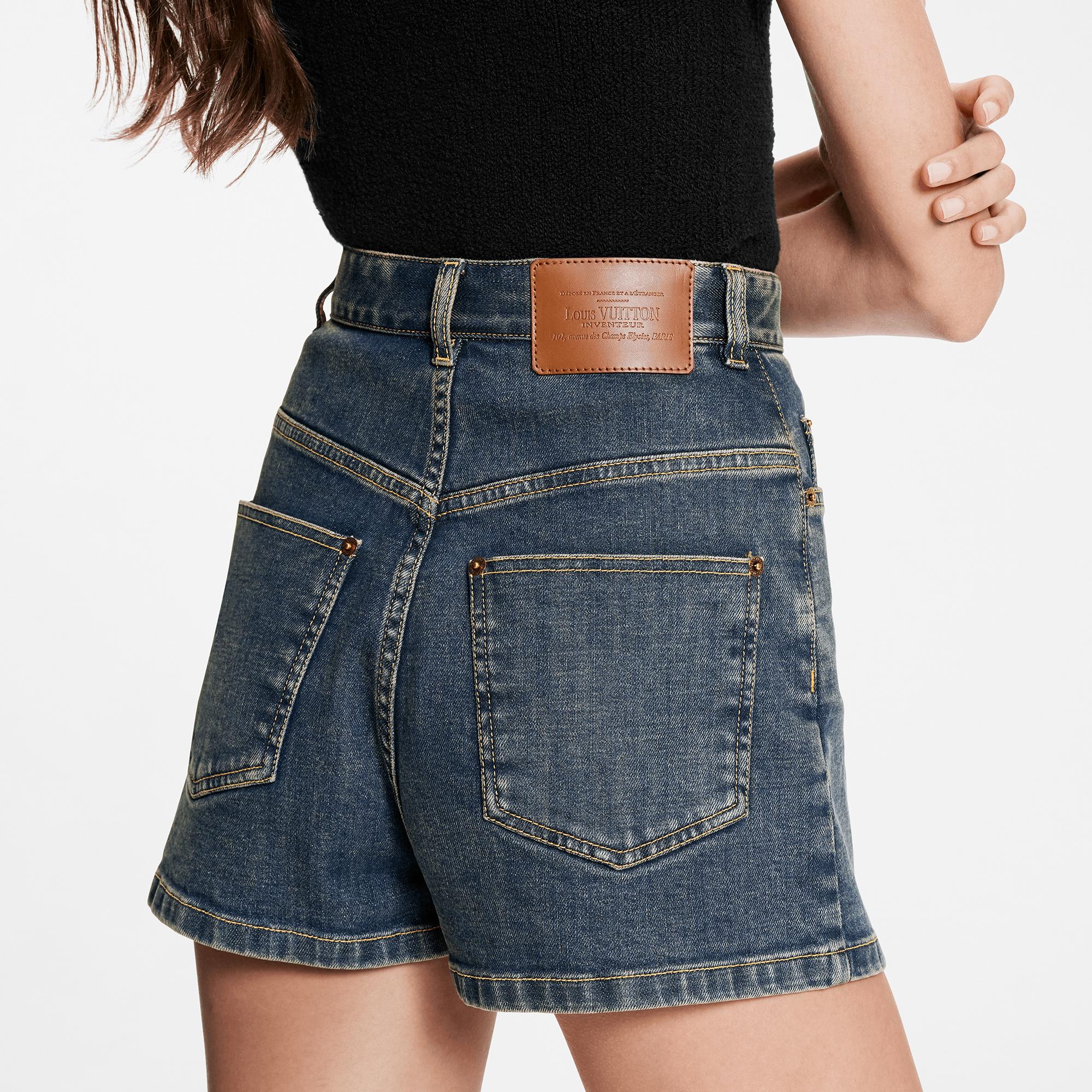 High-Waisted Denim Mini Shorts - Ready 