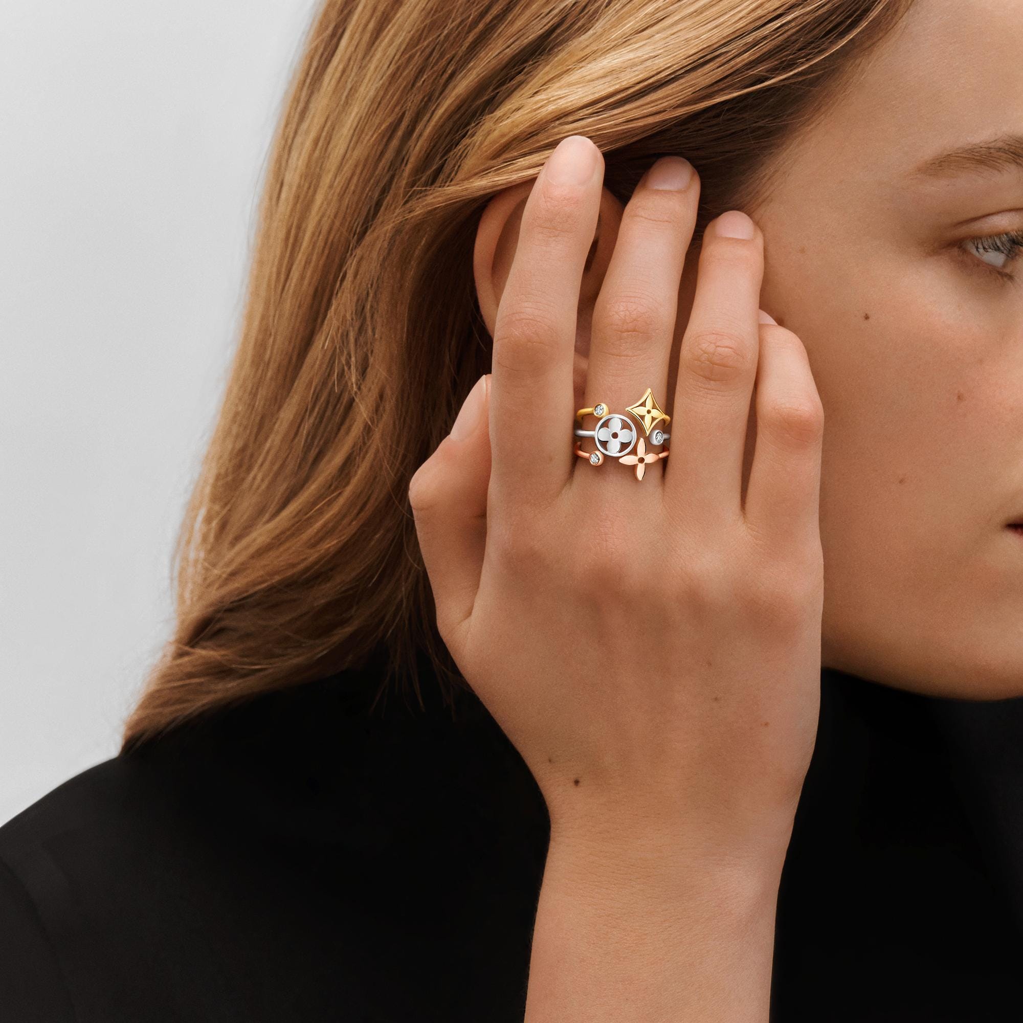 Idylle Blossom ring, 3 golds and diamonds  in Jewellery