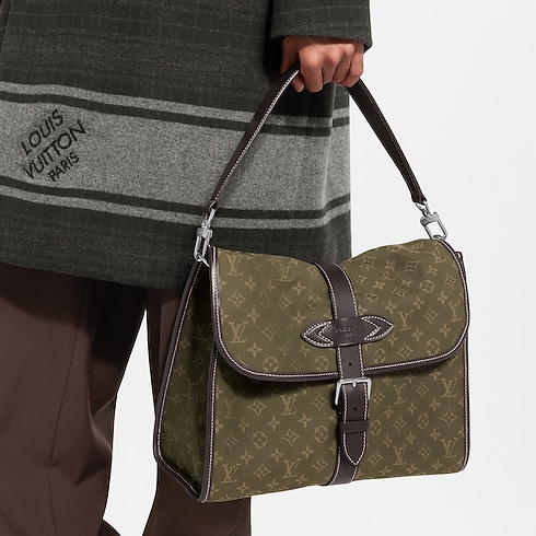 Jet Lag Bag MM Monogram Other Canvas in Men's Bags All Bags collections by Louis Vuitton (Product zoom)