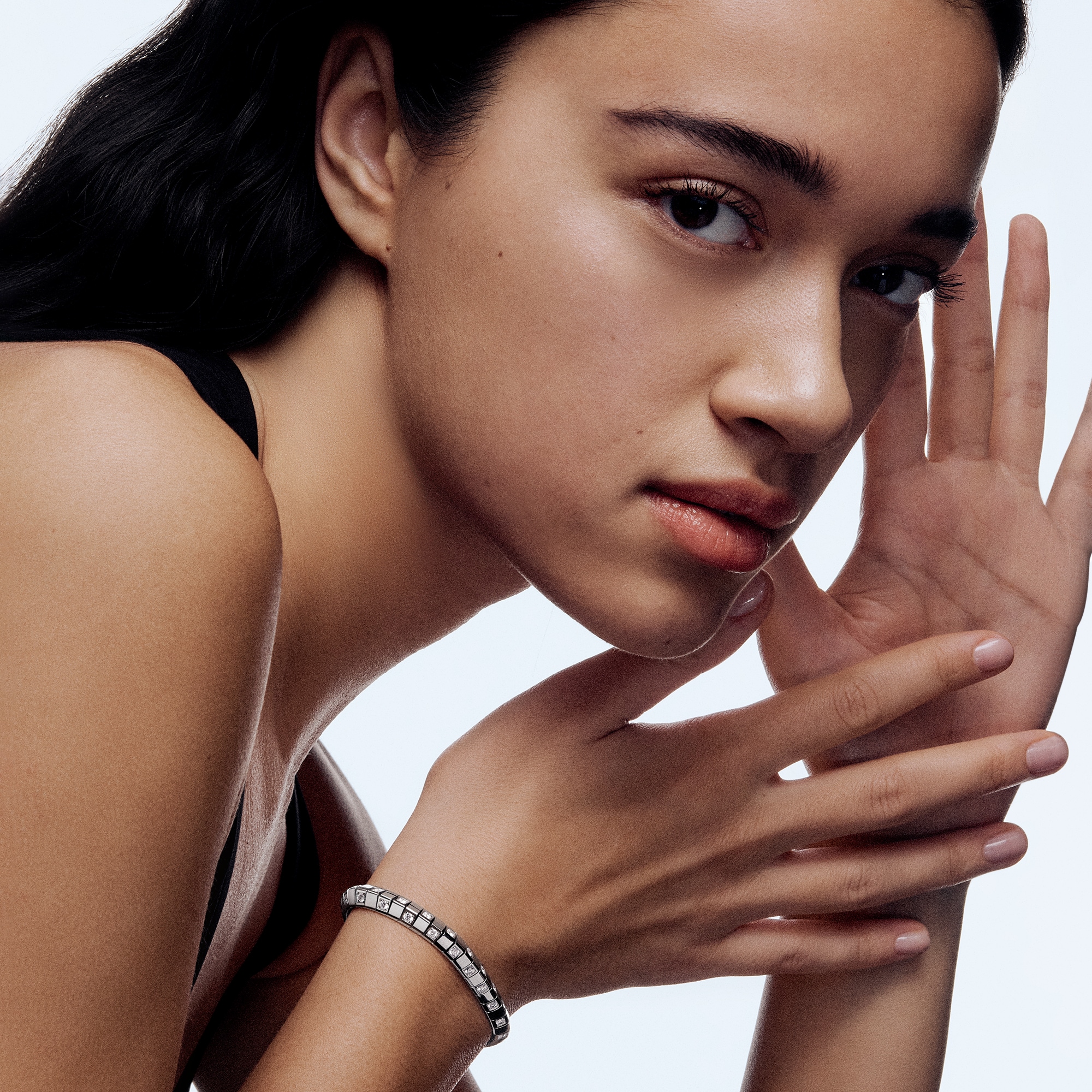 Le Damier de Louis Vuitton Large Bracelet, White Gold and Diamonds  in Jewellery