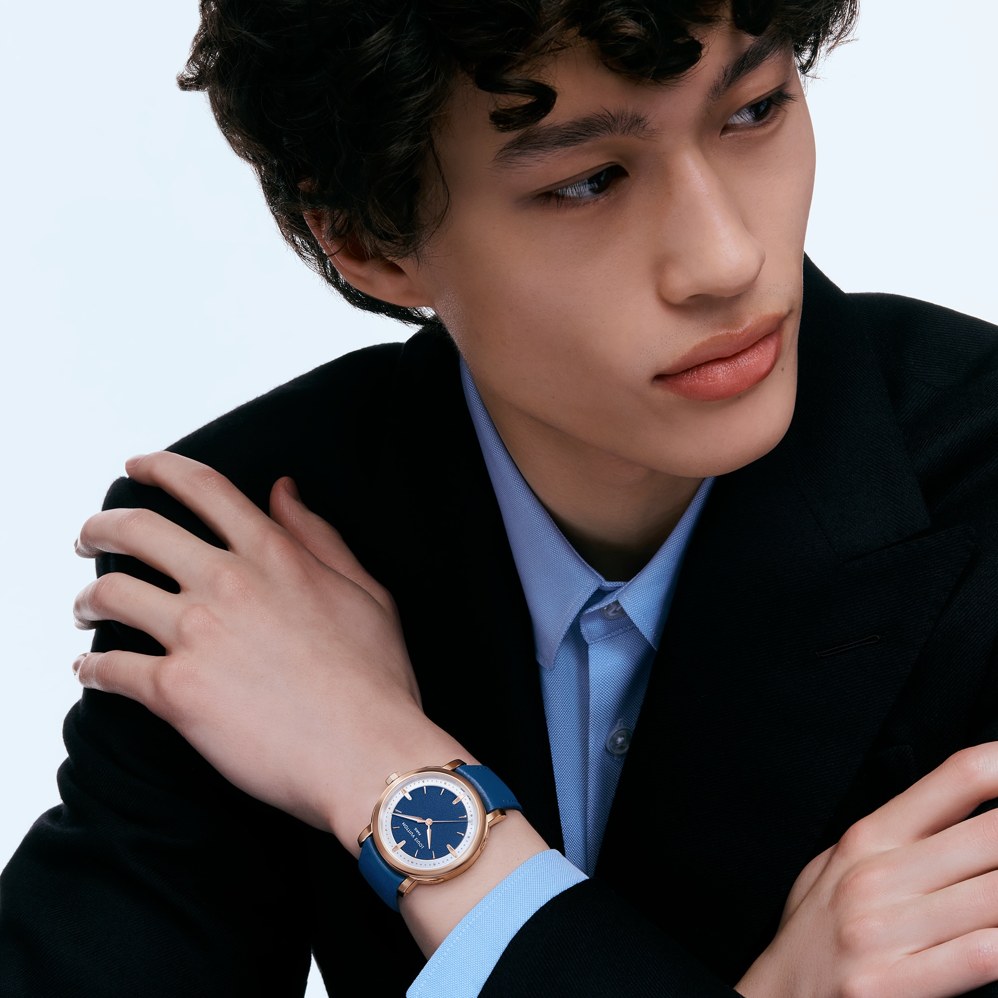 Louis Vuitton Escale, Automatic, 39mm, Rose Gold  in Watches