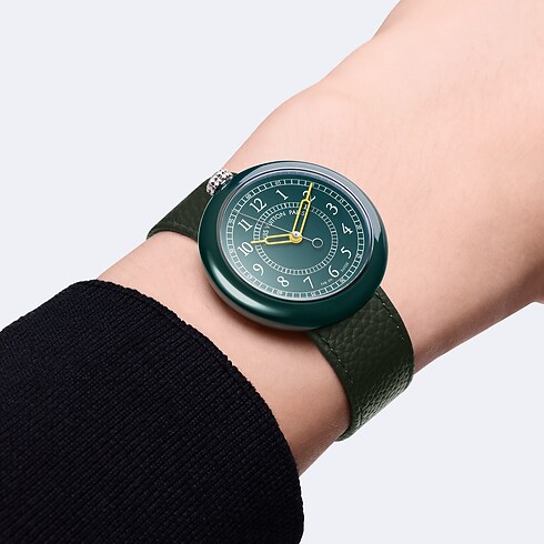 Louis Vuitton Monterey, Automatic, 37mm, Ceramic and steel in Watches's All Watches } collections by Louis Vuitton (Product zoom)