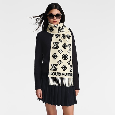 LV 3D Scarf . in Women's Accessories Scarves collections by Louis Vuitton (Product zoom)