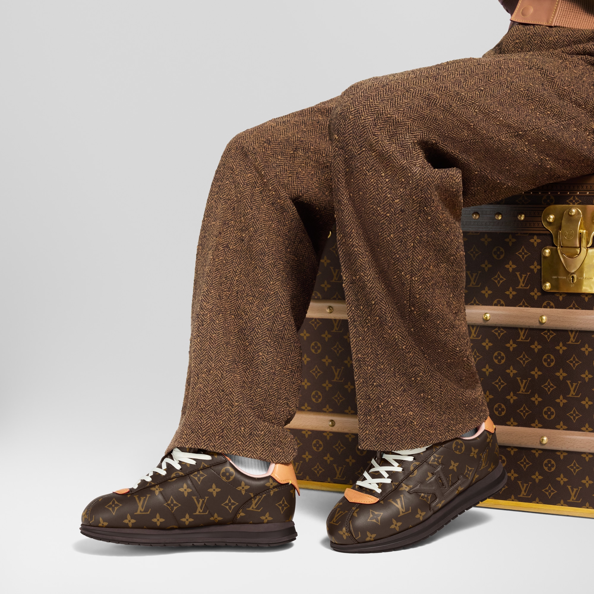 LV BUTTERSOFT Sneaker  in Men