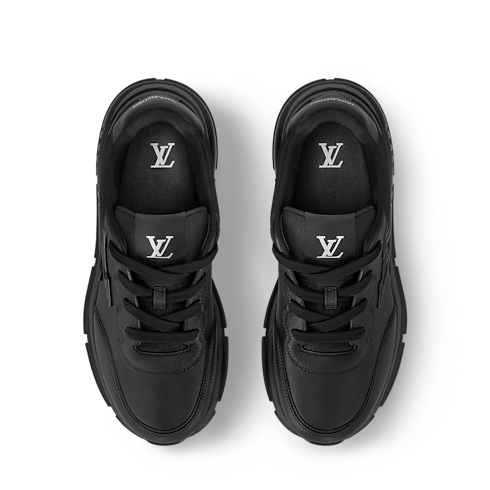 LV Classic Sneaker in Men's Shoes Sneakers collections by Louis Vuitton (Product zoom)