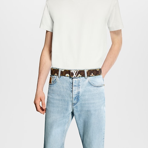 LV Initiales Monogram Flower 40mm Reversible Belt in Men's Accessories Belts collections by Louis Vuitton (Product zoom)