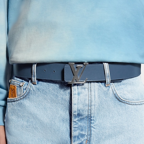 LV Initiales Monogram Pigment 40mm Reversible Belt in Men's Accessories Belts collections by Louis Vuitton (Product zoom)