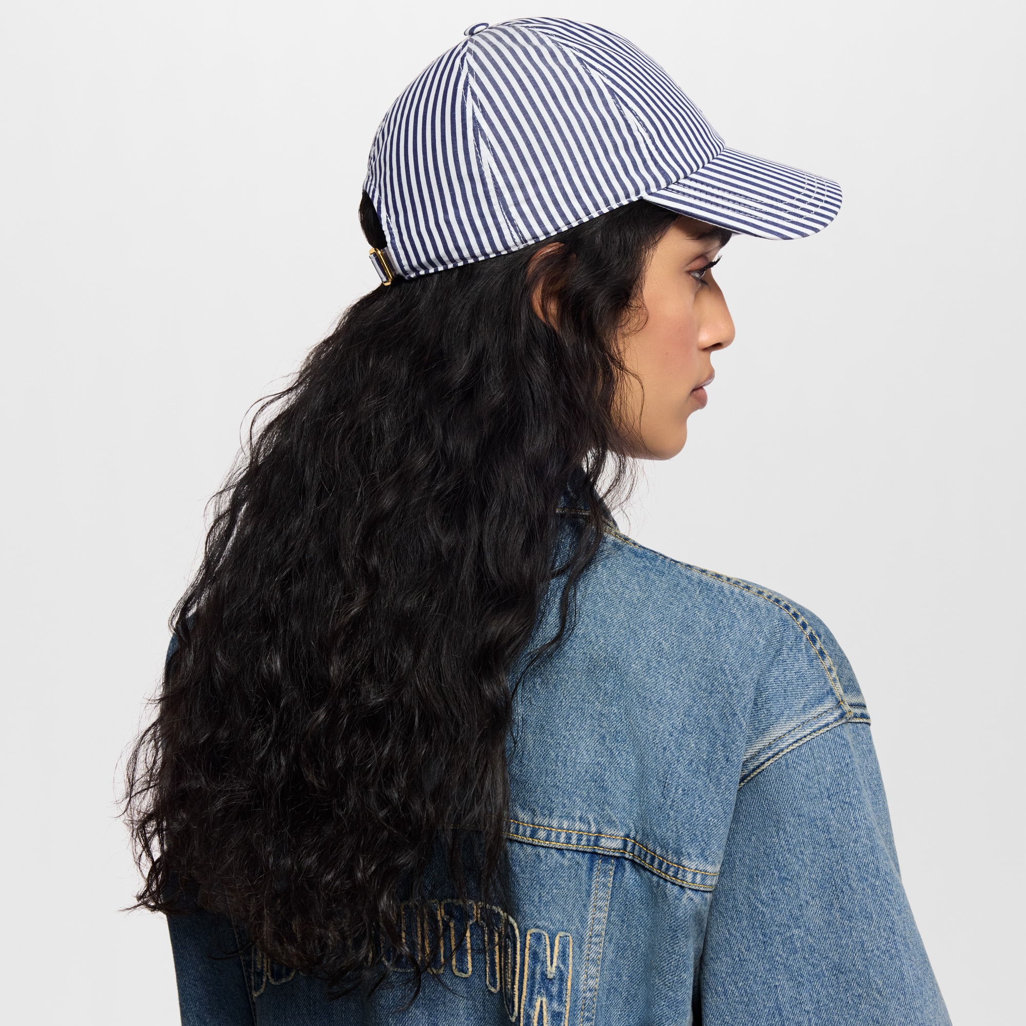 LV League Cap . in Women