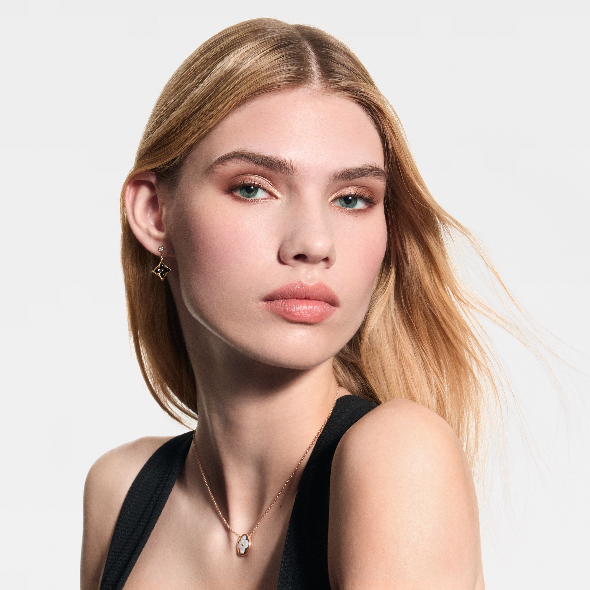 LV Ombres - Eyeshadow Palette Refill  in Perfumes and Beauty