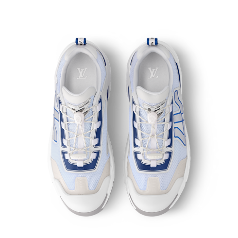 LV Runner Tatic Sneaker in Men's Shoes Sneakers collections by Louis Vuitton (Product zoom)