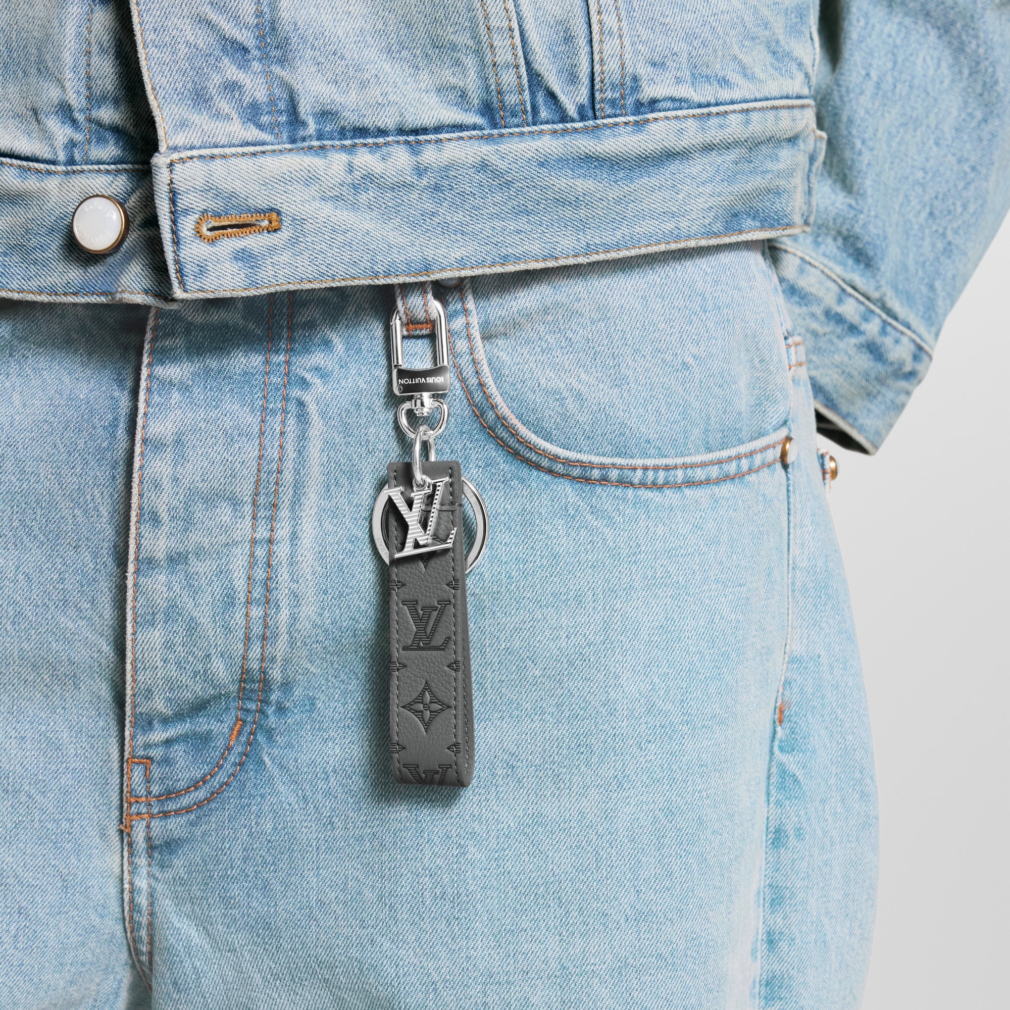 LV Shadow Dragonne Key Holder And Bag Charm . in Men