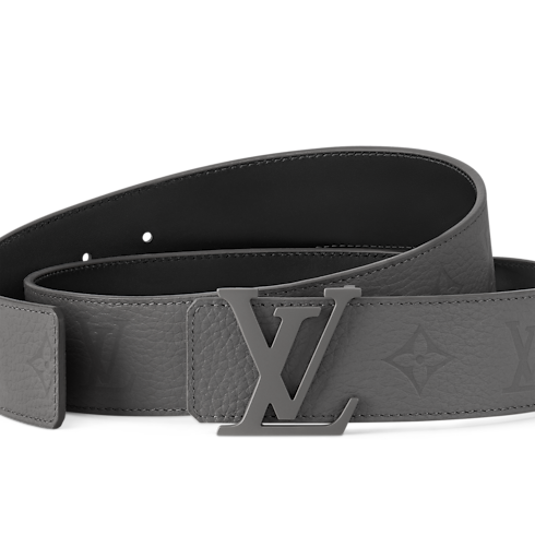 LV Taurillon 40mm Reversible Belt Taurillon Leather in Men's Accessories Belts collections by Louis Vuitton (Product zoom)