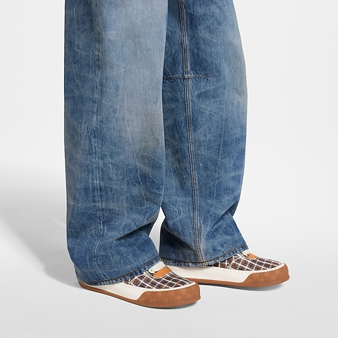 LV Tilted Sneaker in Men's Shoes Sneakers collections by Louis Vuitton (Product zoom)