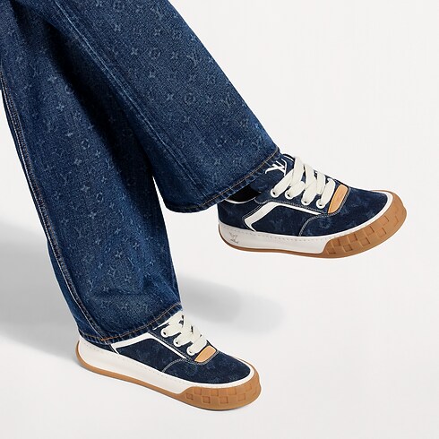 LV Tilted Sneaker in Men's Shoes Sneakers collections by Louis Vuitton (Product zoom)
