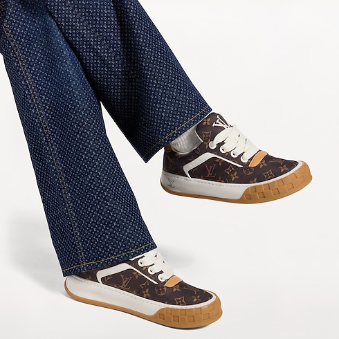 LV Tilted Sneaker in Men's Shoes Sneakers collections by Louis Vuitton (Product zoom)