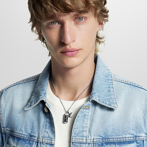 Monogram Eclipse Charms Necklace . in Men's Fashion Jewellery Necklaces collections by Louis Vuitton (Product zoom)