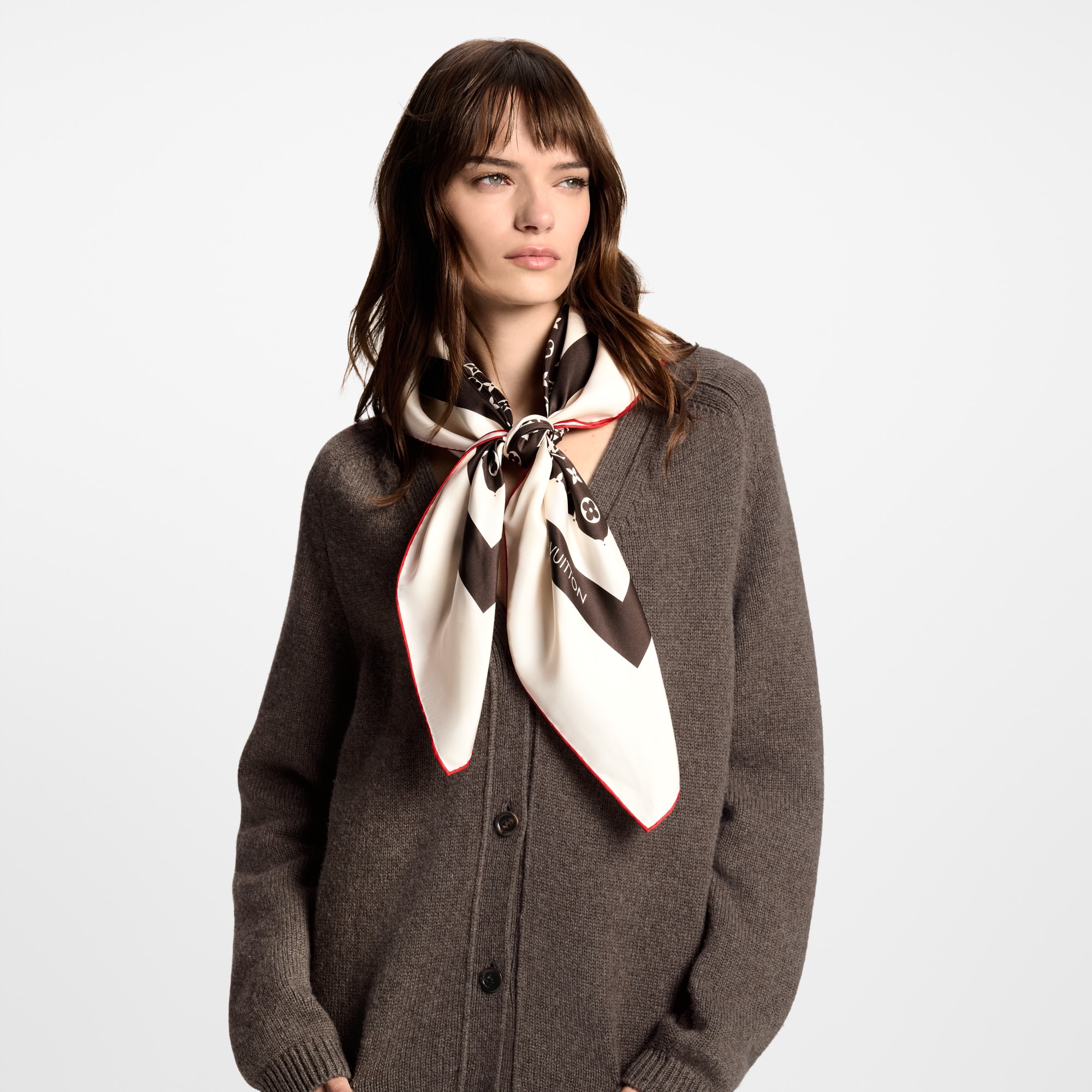 Monogram Silhouette Square 90 . in Women