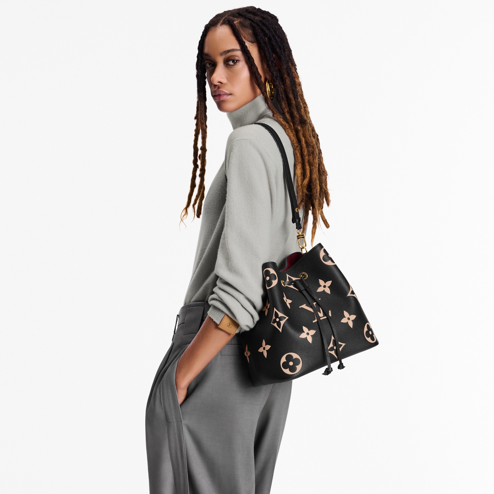 NéoNoé MM Bicolour Monogram Empreinte Leather in Women