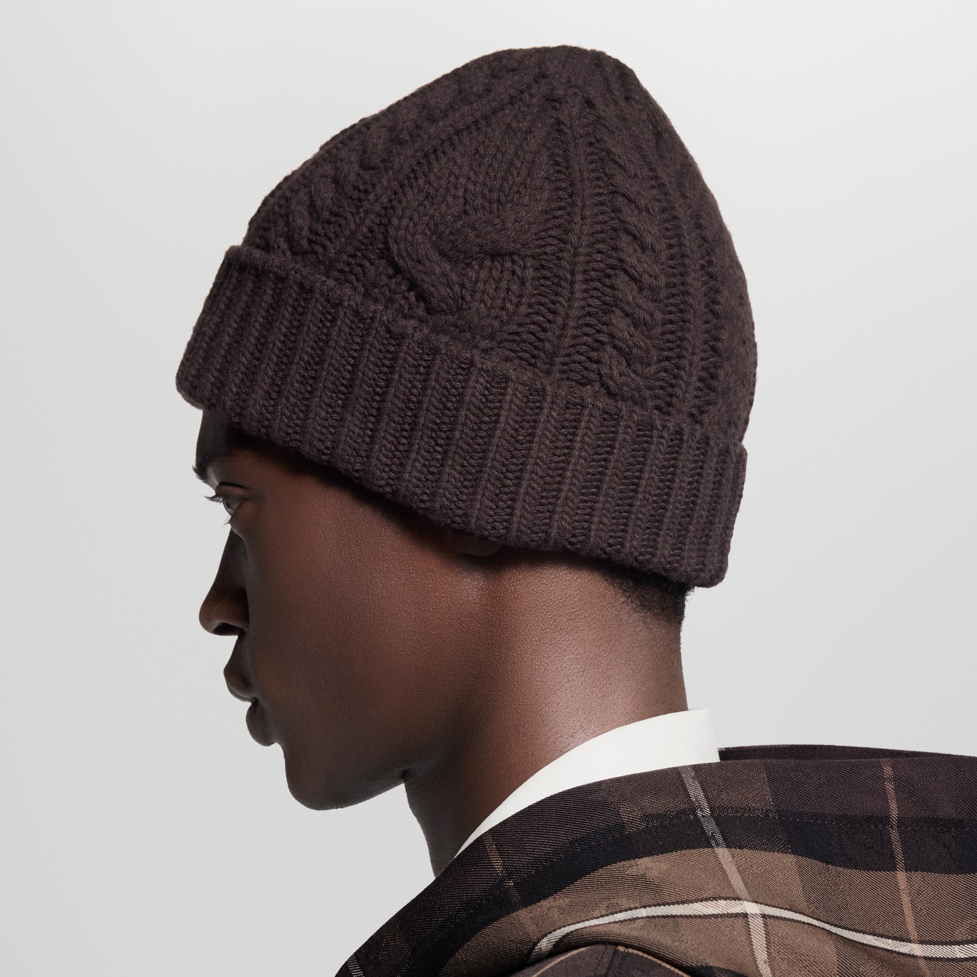 Only LV Mini Cable Beanie . in Men