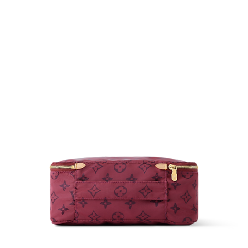 Packing Cube MM in Women's Travel Travel Accessories collections by Louis Vuitton (Product zoom)