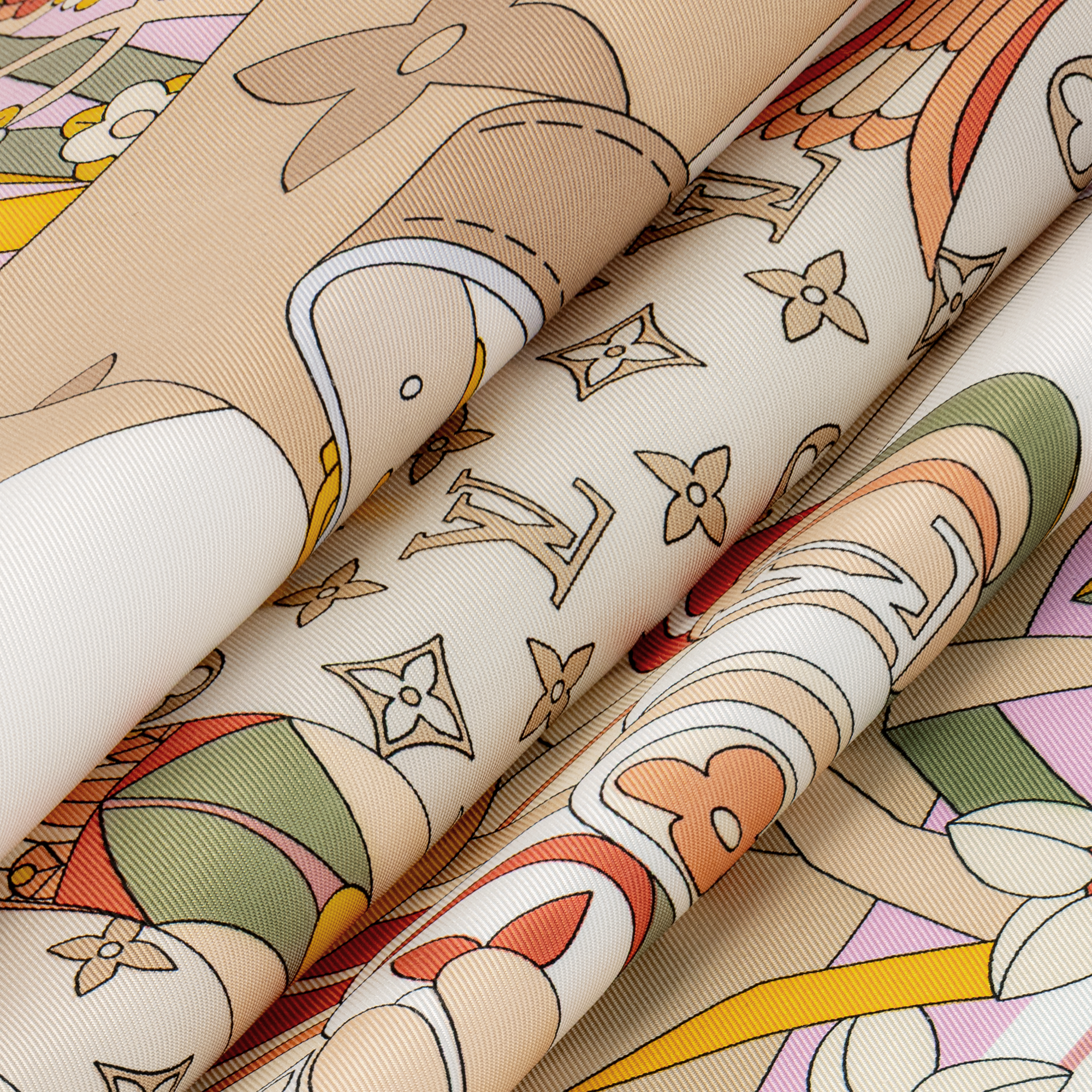 Picnic Square 90 . in Women