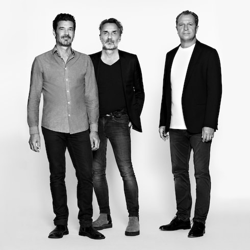 Serpentine Table GM By Atelier Oï in Trunks, Travel and Home's Home and Art of Dining Furniture collections by Louis Vuitton