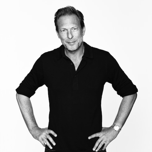 Single Floral Pot By Damien Langlois-Meurine in Trunks, Travel and Home's Home and Art of Dining Decoration collections by Louis Vuitton