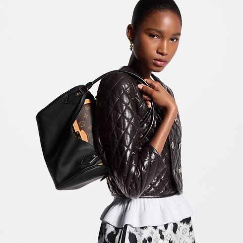 Speedpocket in Women's Handbags All Handbags collections by Louis Vuitton (Product zoom)