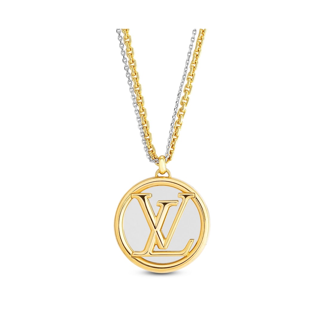 louis vuitton gold pendant